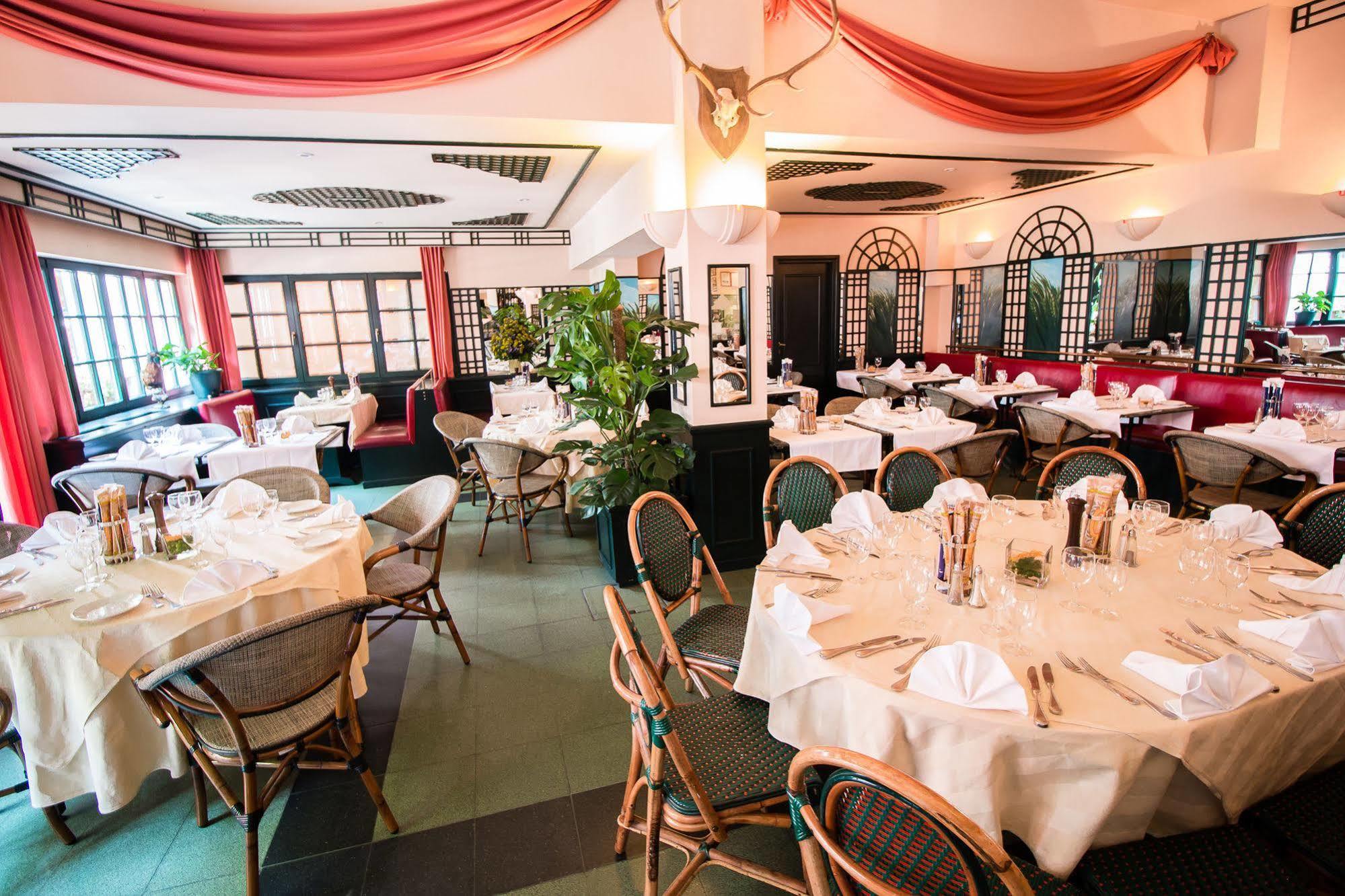 Hotel Au Repos Des Chasseurs Auderghem المظهر الخارجي الصورة
